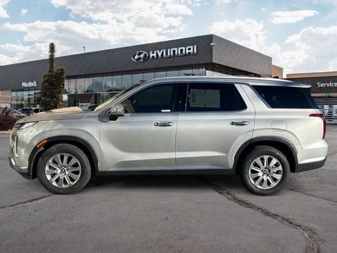 Certified 2024 Hyundai Palisade SEL image 2