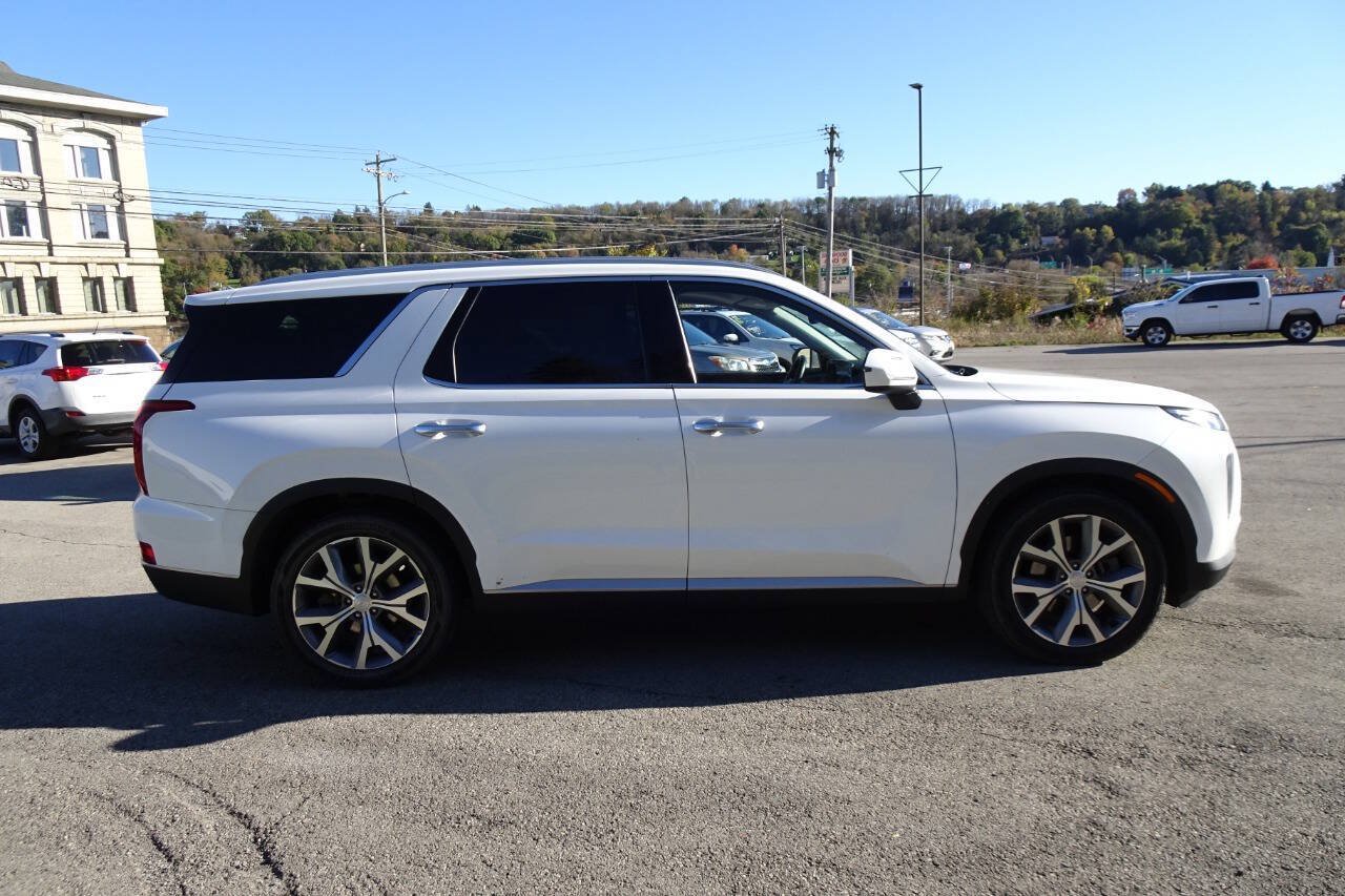 Used 2022 Hyundai Palisade SEL w/ Premium Package AWD/4WD image 5