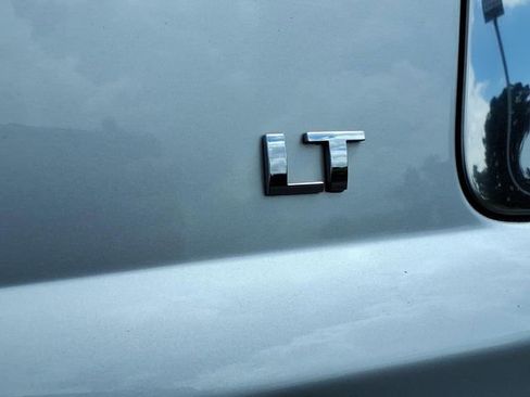 Used 2018 Chevrolet Suburban LT w/ Texas Edition Package image 13