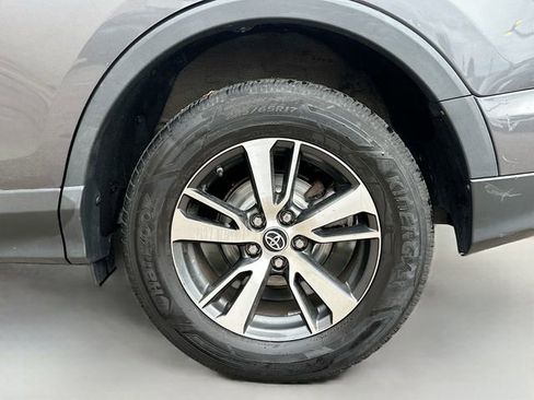 Used 2017 Toyota RAV4 XLE w/ Plus Extra Value Package image 30