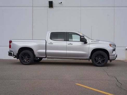 Used 2022 Chevrolet Silverado 1500 RST w/ Max Trailering Package image 2