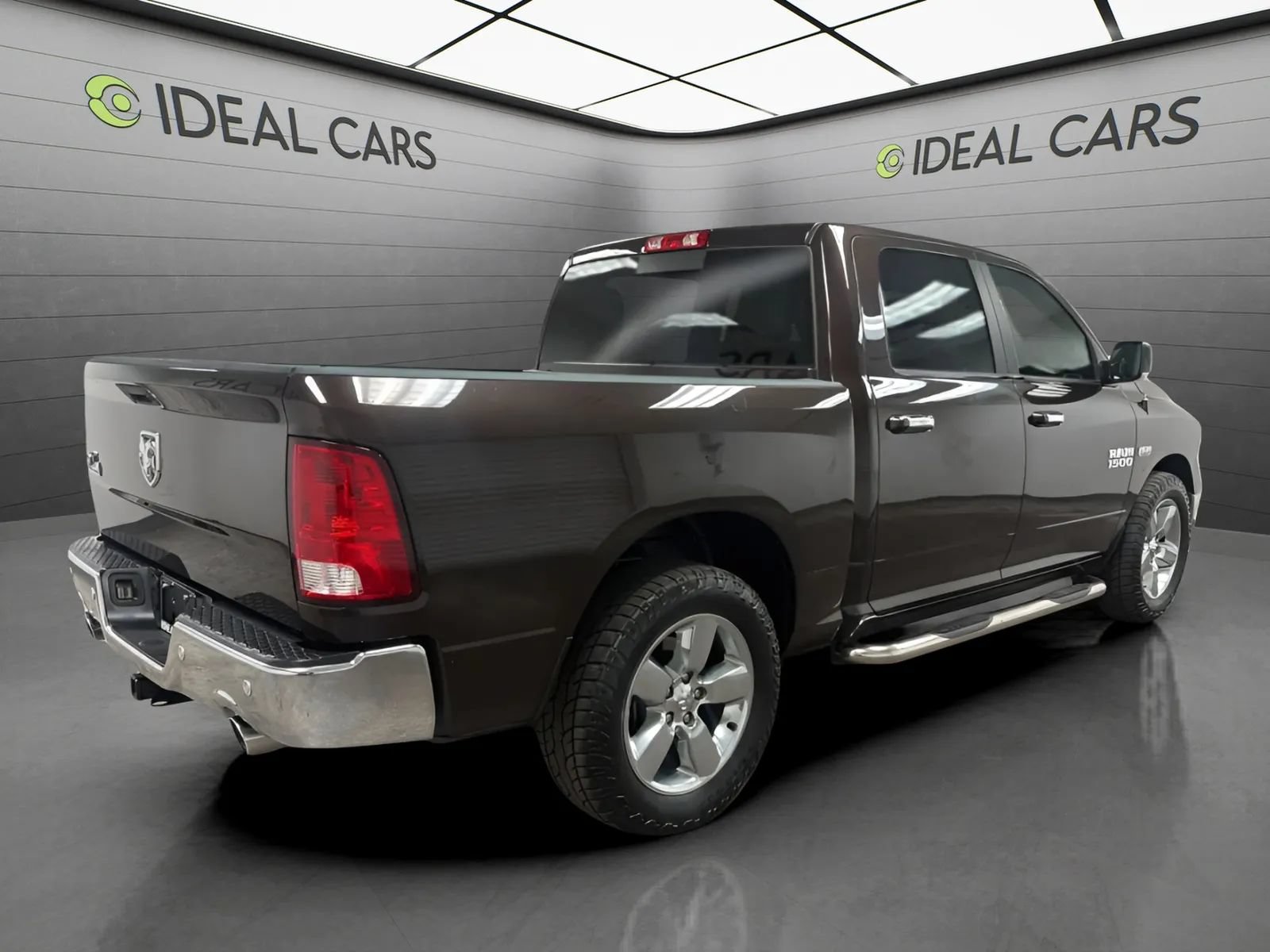 Used 2017 RAM 1500 Big Horn RWD image 5