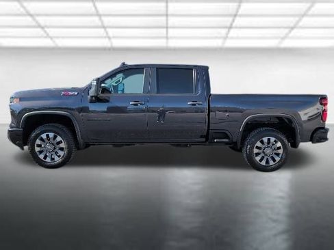 Used 2024 Chevrolet Silverado 2500 Custom w/ Custom Convenience Package image 25