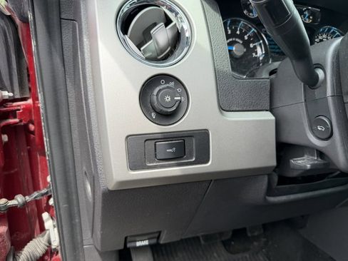 Used 2013 Ford F150 Lariat w/ Mid Equipment Group RWD image 14