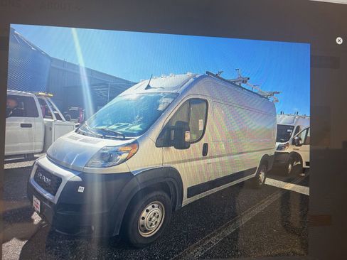 Used 2022 RAM ProMaster 2500 w/ Driver Convenience Group image 15