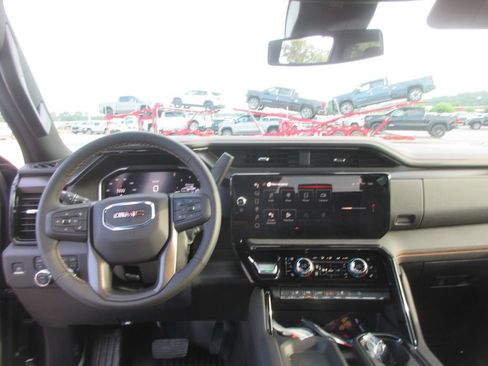New 2026 GMC Sierra 2500 AT4 AWD/4WD image 16