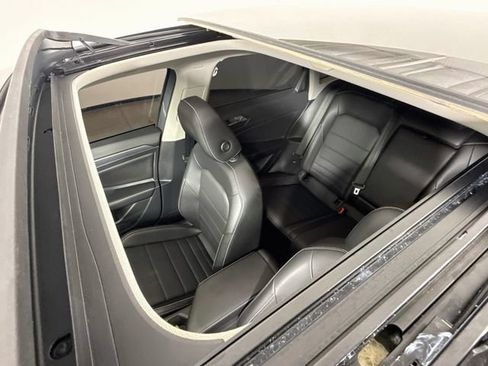 Used 2023 Volkswagen Jetta SE w/ Panoramic Sunroof Package FWD image 21