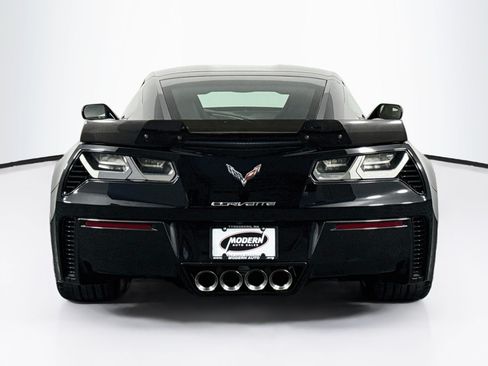 Used 2018 Chevrolet Corvette Z06 RWD image 14