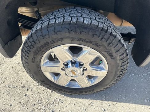 Used 2022 Chevrolet Silverado 2500 LTZ image 28