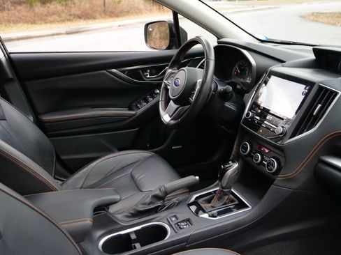 Used 2019 Subaru Crosstrek 2.0i Limited w/ Moonroof Package w/Navigation image 37