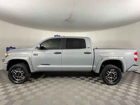 Used 2019 Toyota Tundra SR5 image 6