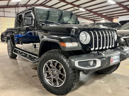 Used 2021 Jeep Gladiator Overland image 1