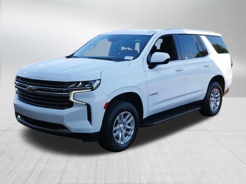 Used 2023 Chevrolet Tahoe LT image 3