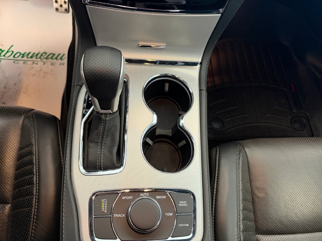 Used 2020 Jeep Grand Cherokee SRT AWD/4WD image 15