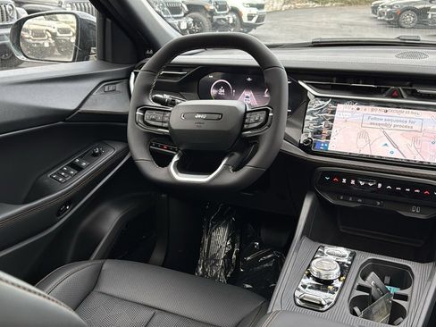 New 2026 Jeep Cherokee Overland image 15