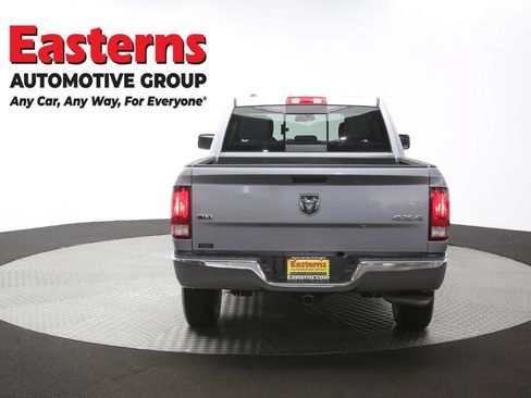 Used 2019 RAM 1500 Classic SLT AWD/4WD image 36