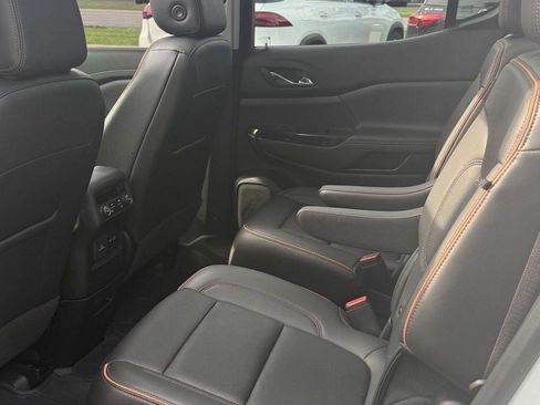 Used 2023 GMC Acadia AT4 w/ Technology Package AWD/4WD image 25