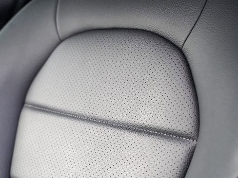 Used 2021 Mercedes-Benz GLC 300 GLC 300 image 22