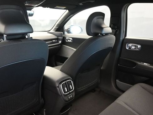 New 2025 Hyundai Ioniq 6 SE image 20