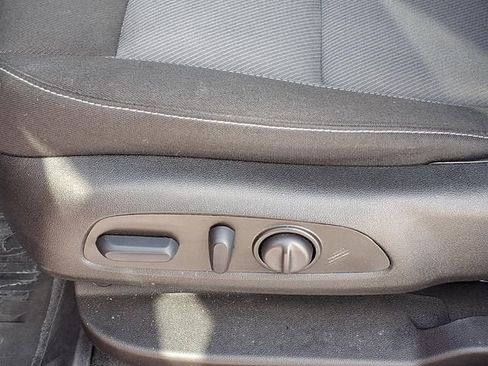 Used 2024 Chevrolet Blazer LT w/ Convenience Package image 4