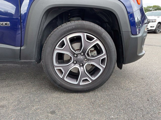 Used 2016 Jeep Renegade Limited AWD/4WD image 35