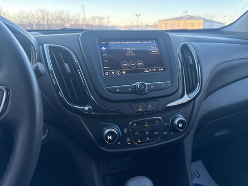 Used 2023 Chevrolet Equinox RS image 23