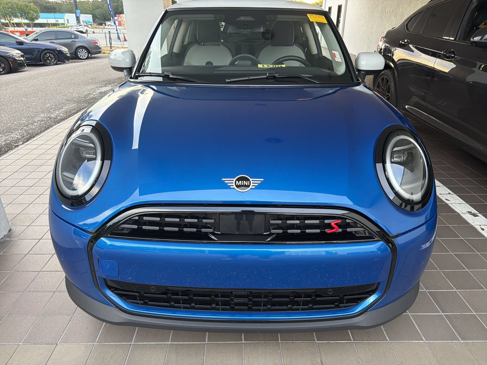 Certified 2025 MINI Cooper S FWD image 9