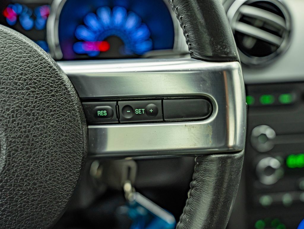 Used 2008 Ford Mustang GT RWD image 25
