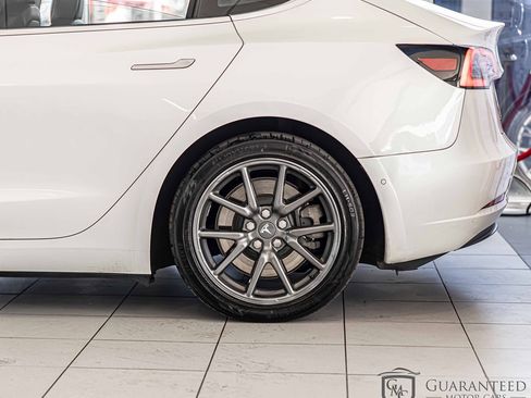 Used 2020 Tesla Model 3 Standard Range Plus image 8