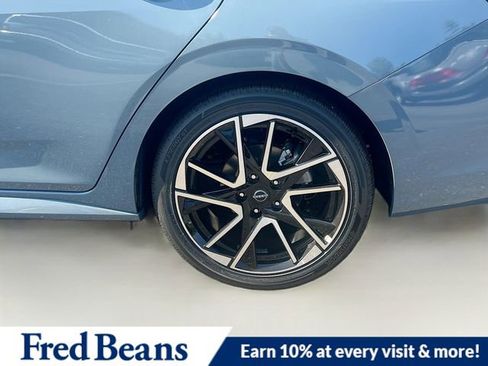 New 2025 Nissan Sentra SR w/ SR Premium Package image 19