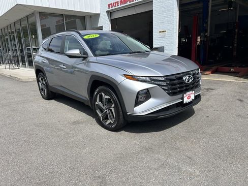 Used 2023 Hyundai Tucson SEL w/ Convenience Package AWD/4WD image 2