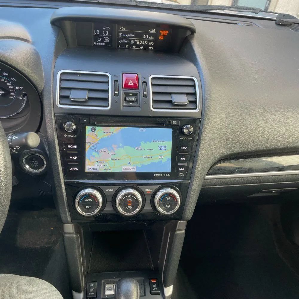 Used 2017 Subaru Forester 2.5i Touring AWD/4WD image 27