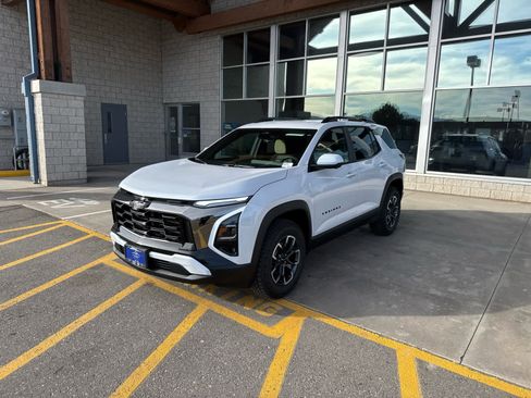New 2026 Chevrolet Equinox ACTIV w/ Convenience Package III image 1