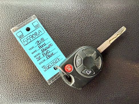 Used 2018 Ford Escape SE w/ SE Sync 3 Package image 27