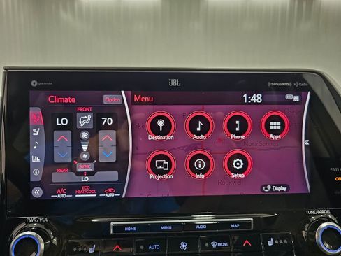 Used 2021 Toyota Highlander Limited image 18