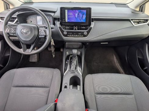 Used 2024 Toyota Corolla LE FWD image 4