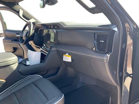 New 2026 GMC Sierra 1500 AT4X image 16