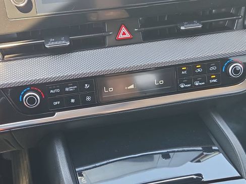 Certified 2023 Kia Sportage LX AWD/4WD image 23
