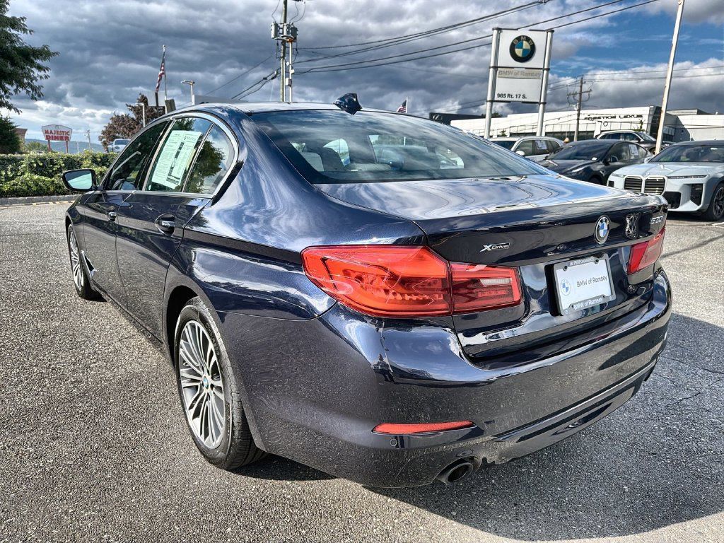 Used 2019 BMW 530i xDrive w/ Convenience Package AWD/4WD image 12