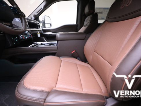 New 2026 Ford F250 King Ranch w/ Chrome Package image 10