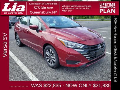 New 2025 Nissan Versa SV w/ Trunk Package