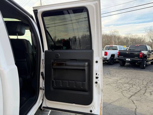Used 2013 Ford F350 Platinum image 23