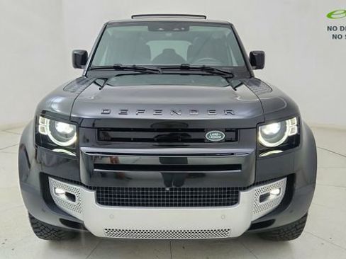 Used 2024 Land Rover Defender 110 S AWD/4WD image 13