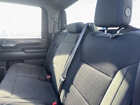 Used 2024 Chevrolet Silverado 2500 LT image 11