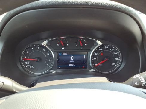 Used 2022 GMC Terrain SLE w/ Driver Convenience Package AWD/4WD image 35