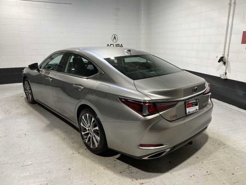 Used 2019 Lexus ES 350 image 4