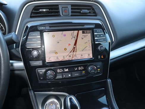 Used 2020 Nissan Maxima 3.5 SV w/ Floor Mat Group FWD image 6