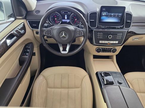 Used 2017 Mercedes-Benz GLE 350 4MATIC image 13
