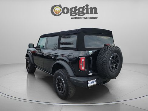 Certified 2022 Ford Bronco Badlands image 2