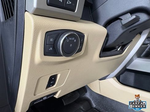 Used 2019 Ford F350 Lariat w/ FX4 Off-Road Package AWD/4WD image 15